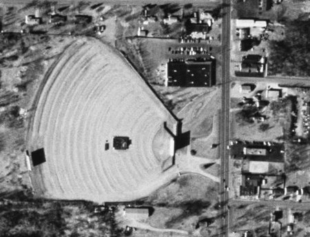 US-23 Drive-In Theater - Aerial (newer photo)